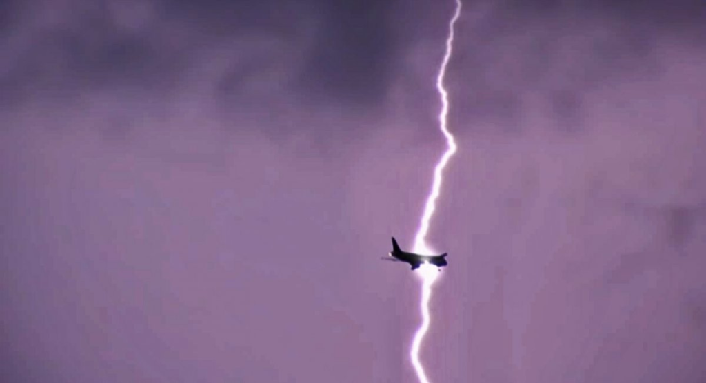 13 choses que vous devez savoir si vous prenez l'avion Quotes