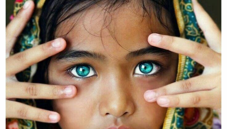 Ces personnes ont les yeux les plus magnifiques du monde Quotes   