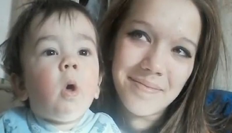 Cette mère Russe n'a que 10 ans d'écart avec sa fille ! Quotes   
