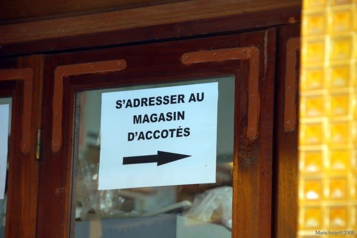 10 fautes d’orthographe vues dans les espaces publics ! Quotes   