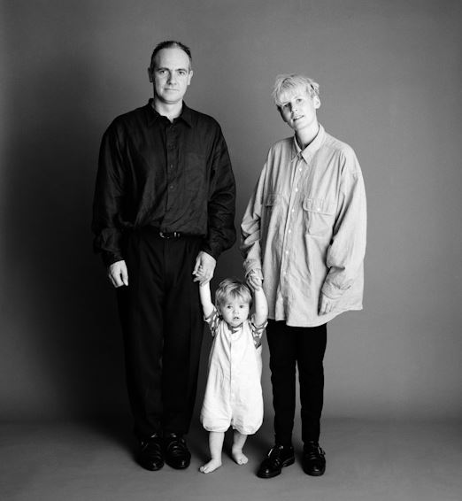 Um pai, uma mãe e seus filhos tiraram a mesma foto durante 22 anos, e é emocionante! Quotes   