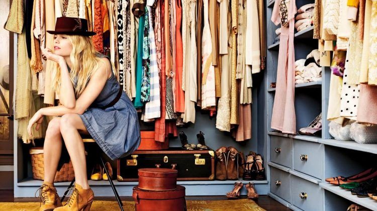 Les 20 indispensables du dressing féminin ! Quotes   