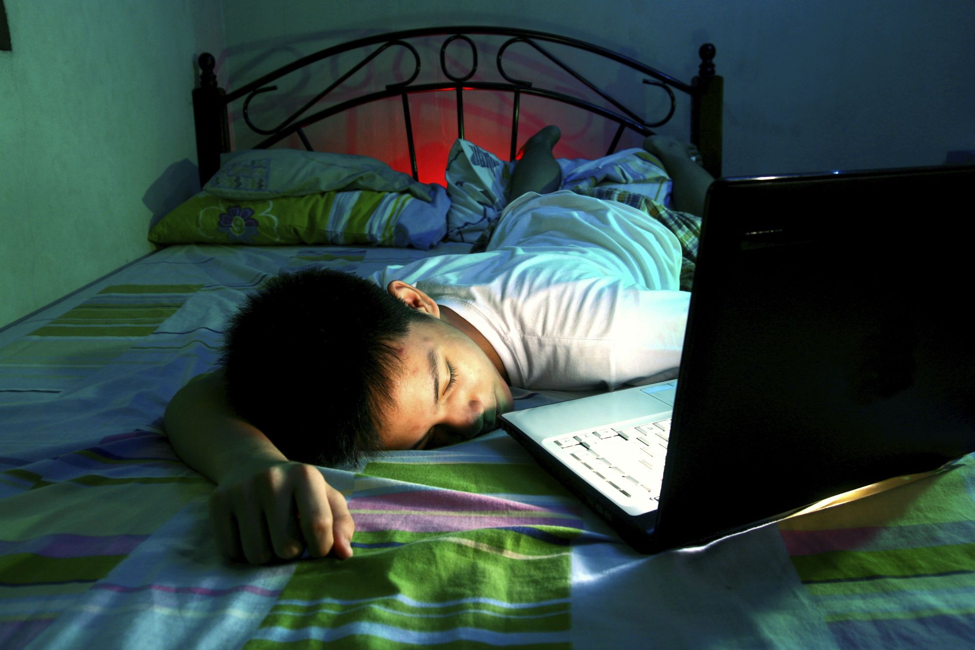 10 choses à ne pas faire avant de dormir si vous voulez une bonne nuit de sommeil ! Quotes   