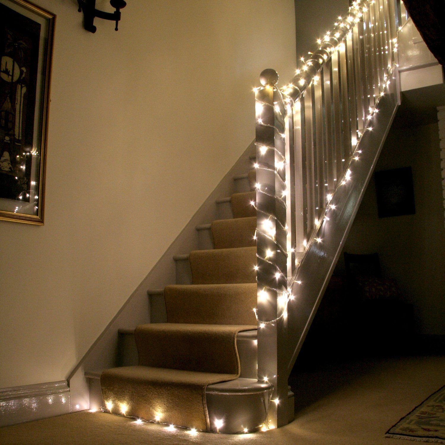 Check out these 16 creative ways to brighten up your home with fairy lights! Astuces DIY Design   