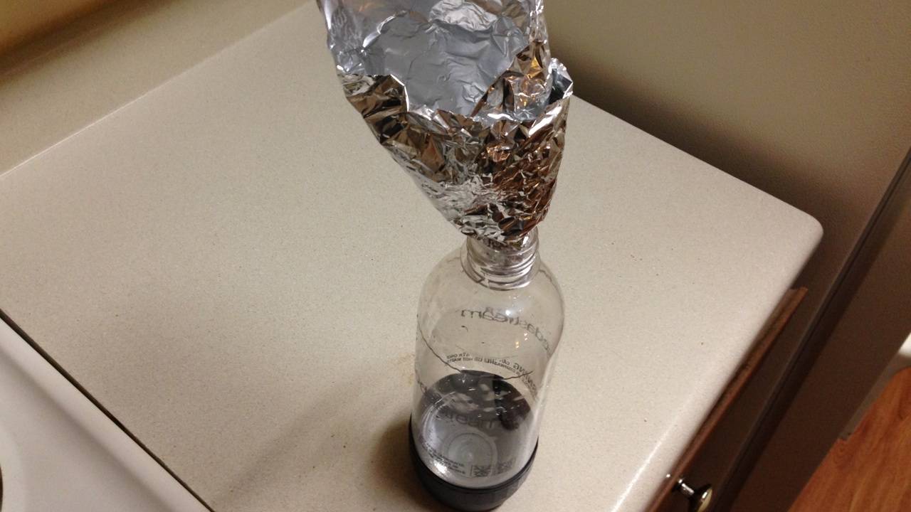 These 12 aluminium foil tricks will make your day so much better Home Hacks   