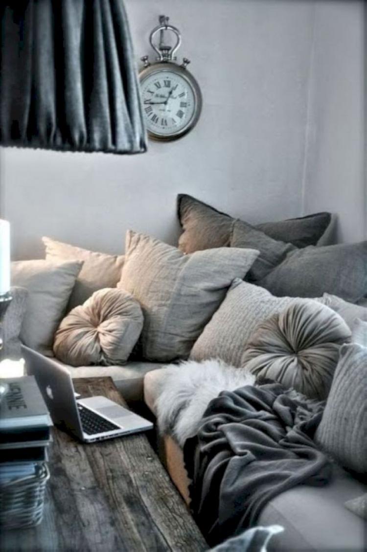13 Idées de décoration intérieure pour tous les amoureux du canapé Design   