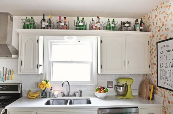 23 Clever Space-Saving and Decluttering Hacks to Maximise Your Tiny Kitchen Home Hacks